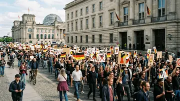 Tugendterror im Neuköllner Hinterhof: Berliner Salon-Linke verharmlosen den Protest