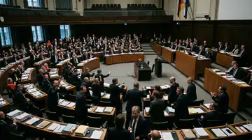 Gefälschte Hitler-Mails im Landtag: Das hysterische Schaulaufen der Tugendwächter